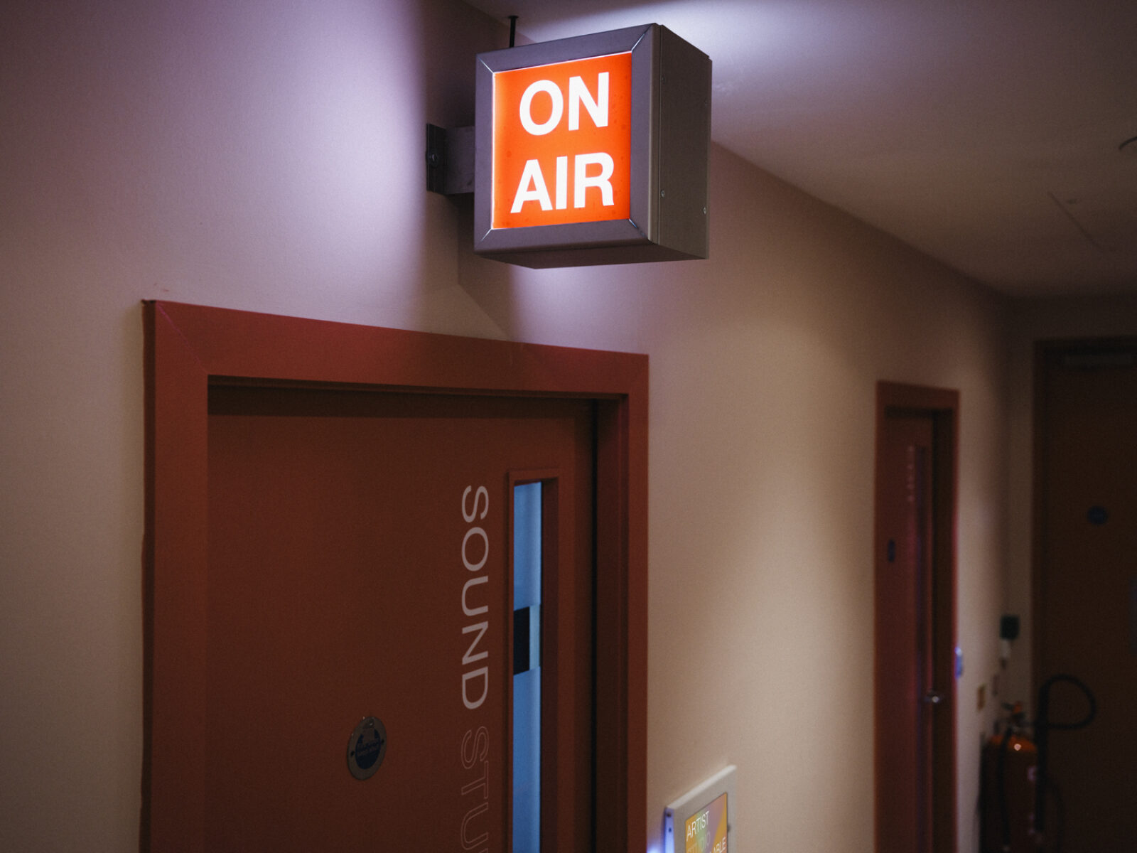 Studio Lab - Sound Studio (On Air)